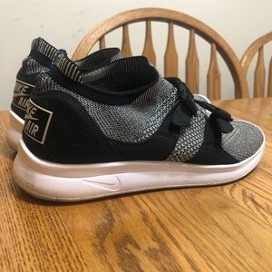 Nike men’s slip on shoes size 10